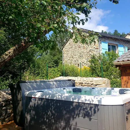 La Chabanade 3* Saint-Pierre-Eynac